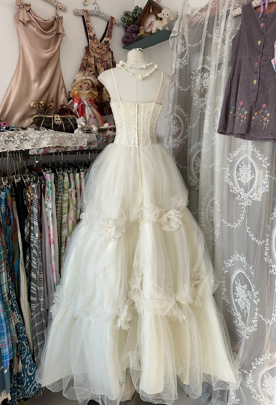 Glam White Spaghetti Strap A-Line Tulle Layered Wedding Dress RF0524