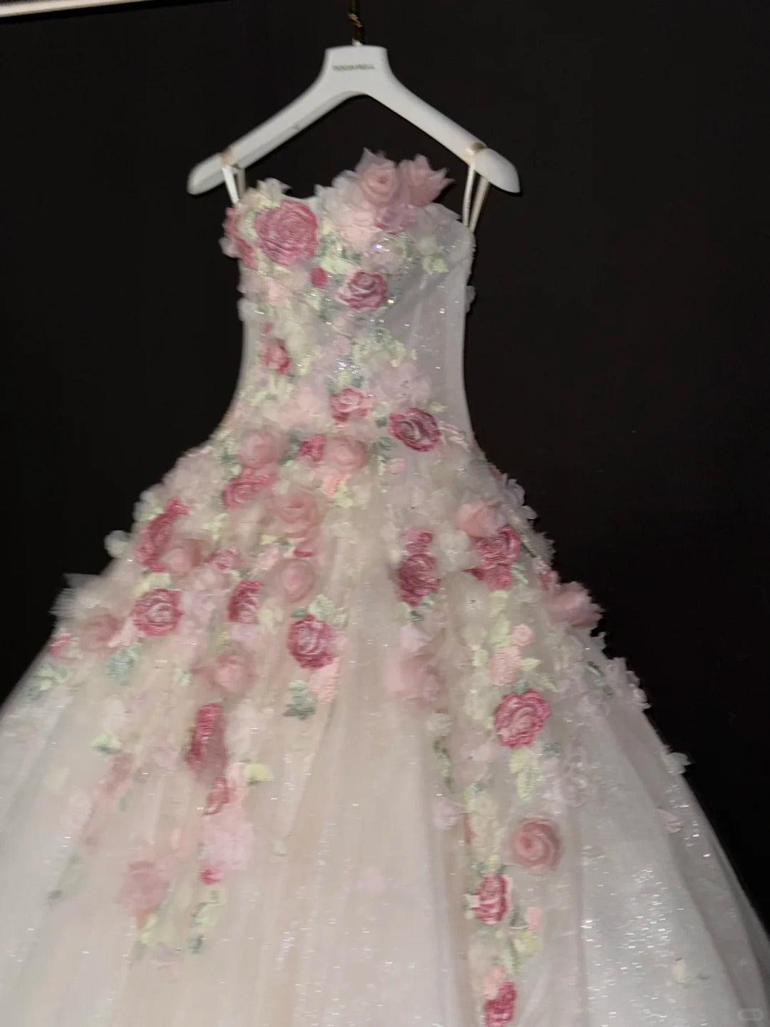 Sweet White 3D Applique Strapless A-Line Tulle Train Wedding Dress  RF0595