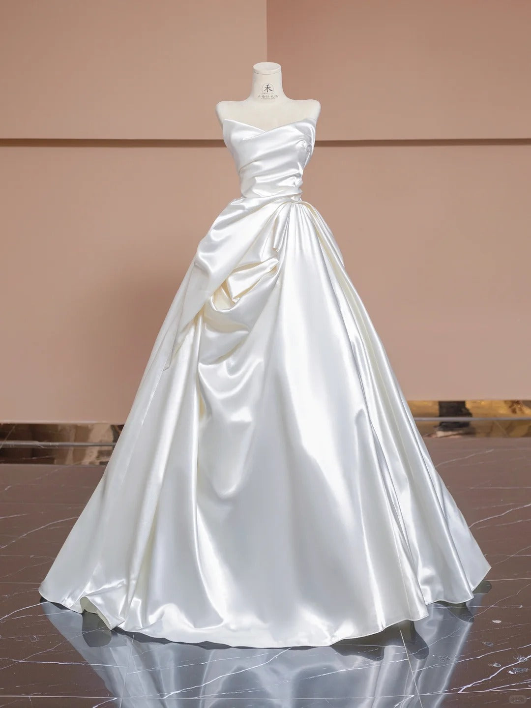 Simple White Strapless A-Line Satin Wedding Dress RF0615