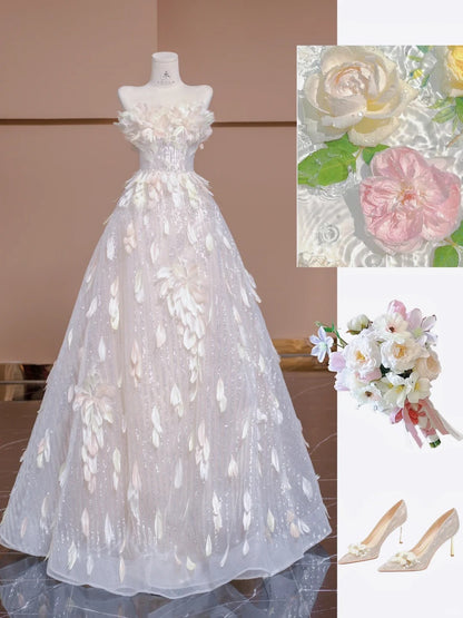 Gorgeous Light Champagne A-Line Strapless Tulle Sequined Wedding Dress RF0619