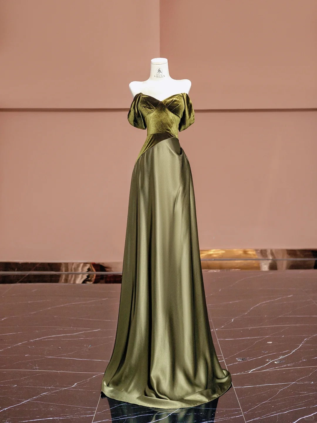 Glam Dark Olive Green Off Shoulder Satin A-Line Velvet Long Prom Dresses Formal Evening Gowns RF0622