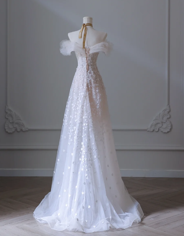 Elegant White Off Shoulder A-Line Tulle Appliques Long Wedding Dresses Formal Evening Gowns RF0666