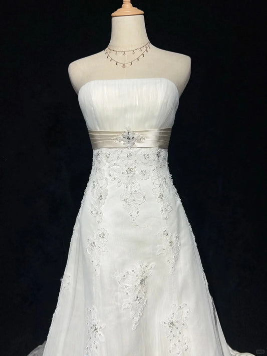 Beautiful White Strapless A-Line Lace Tulle Wedding Dress RF0731
