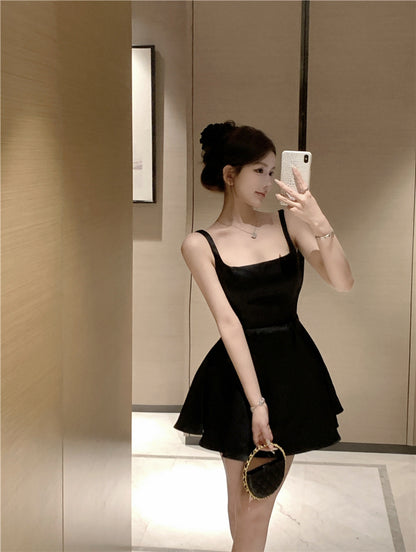 Elegant Black Square Neck A-Line Satin Short Evening Gowns Homecoming Dresses RF0778