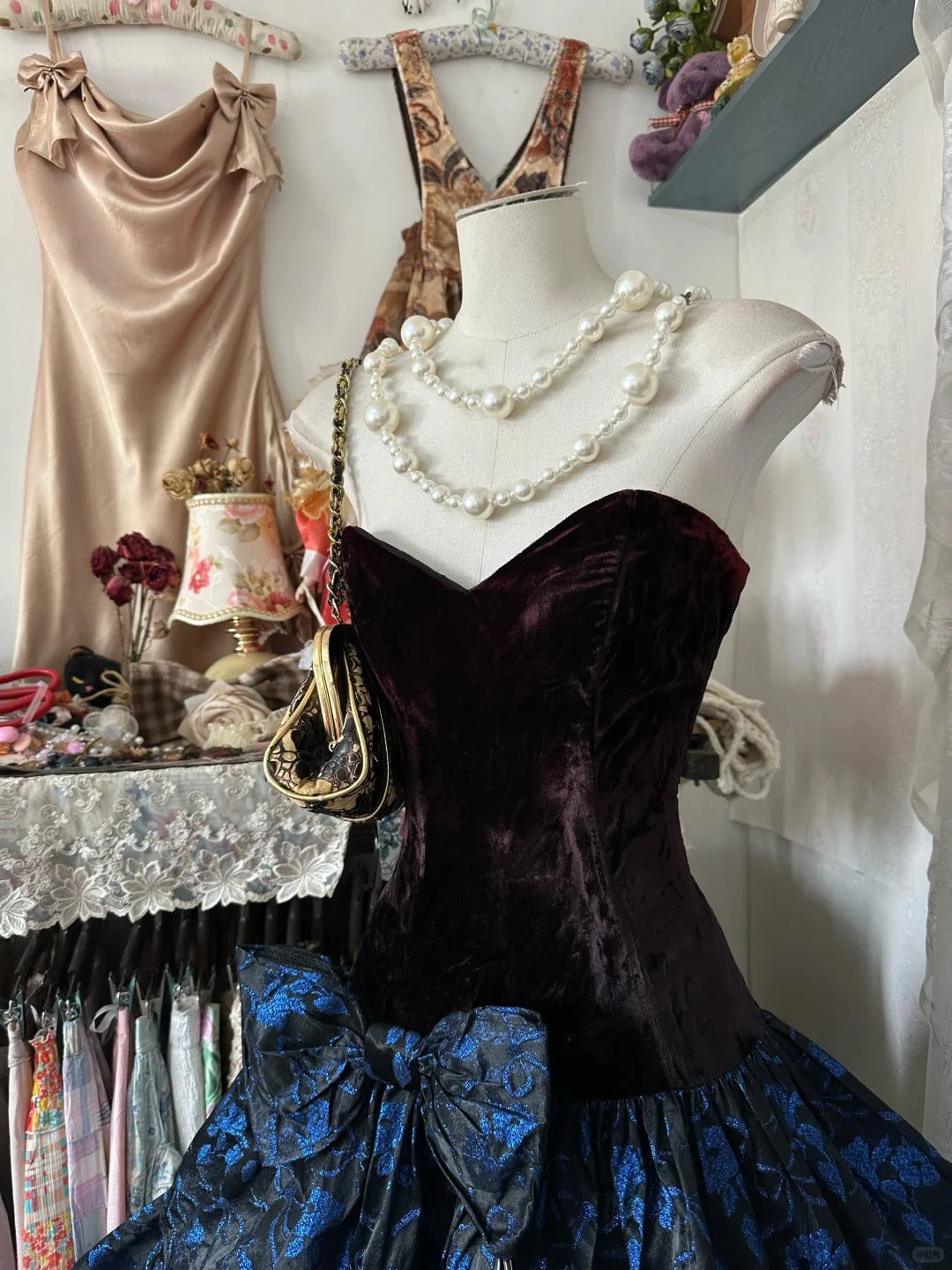 Elegant Sweetheart Neck A-Line Jacquard Satin Velvet Short Party Dress Retro Homecoming Dress RF0818