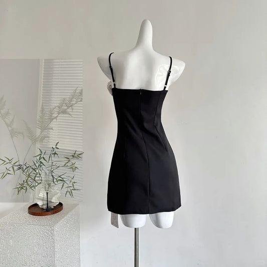 Elegant Black Spaghetti Straps Sheath Satin Short Party Dresses Homecoming Dresses RF0842