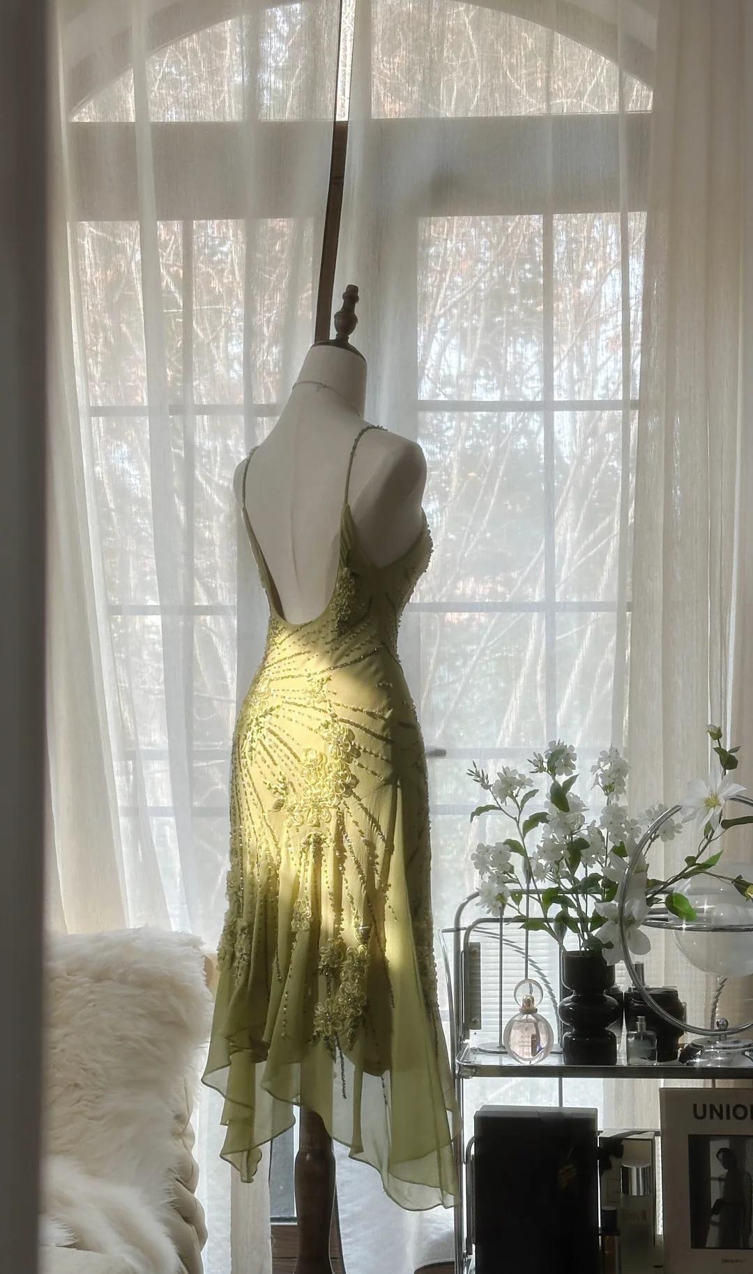 Elegant Green Spaghetti Straps Sheath Chiffon Beaded Short Prom Dresses RF0868