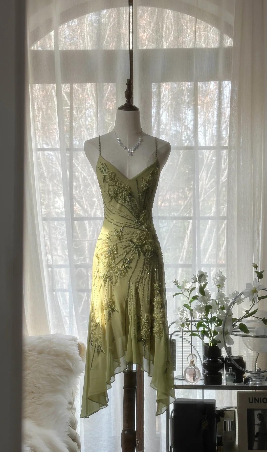 Elegant Green Spaghetti Straps Sheath Chiffon Beaded Short Prom Dresses RF0868