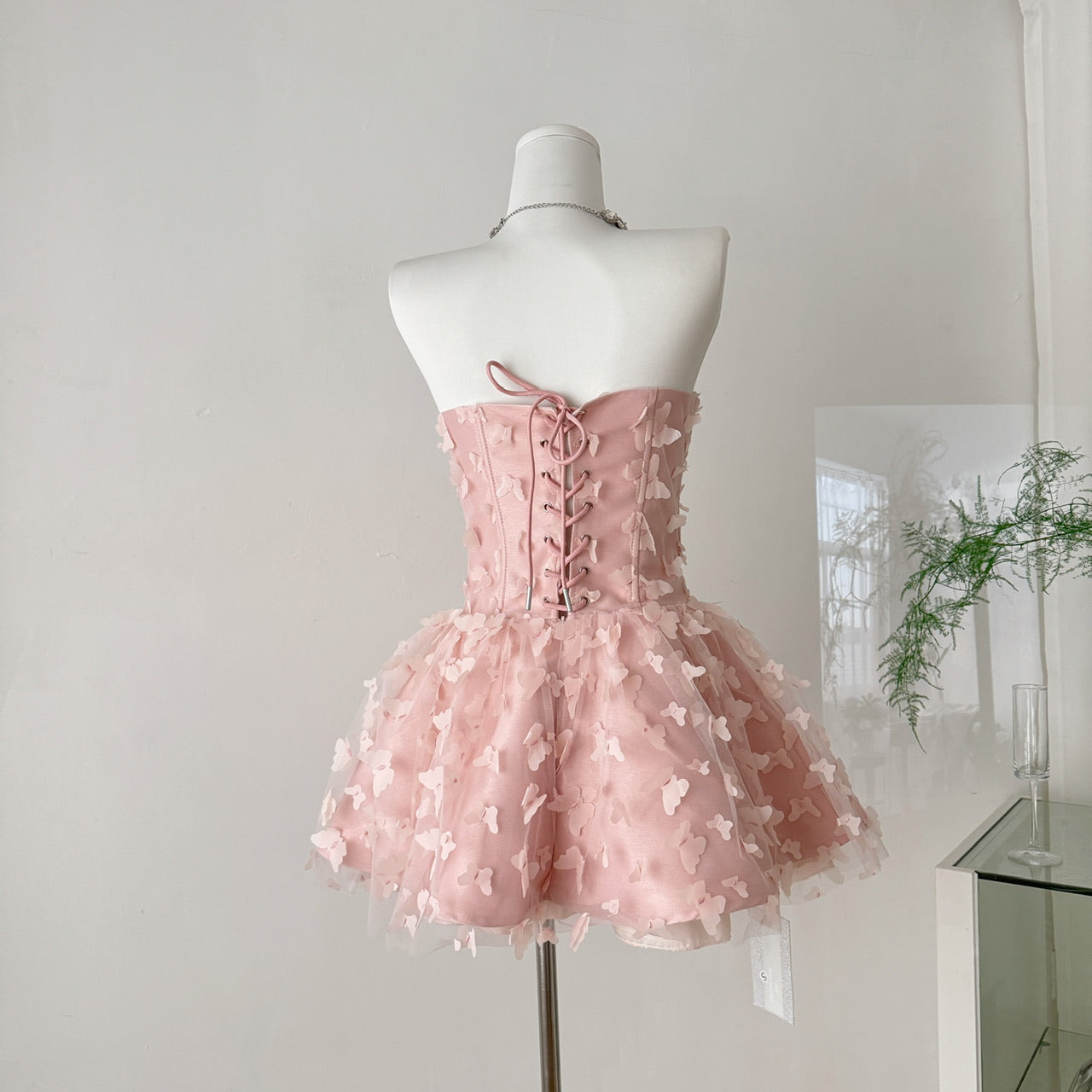 Sweet Pink Strapless A-Line Tulle Prom Dresses Cute Evening Dresses with Dress 3D Butterflies RF0933