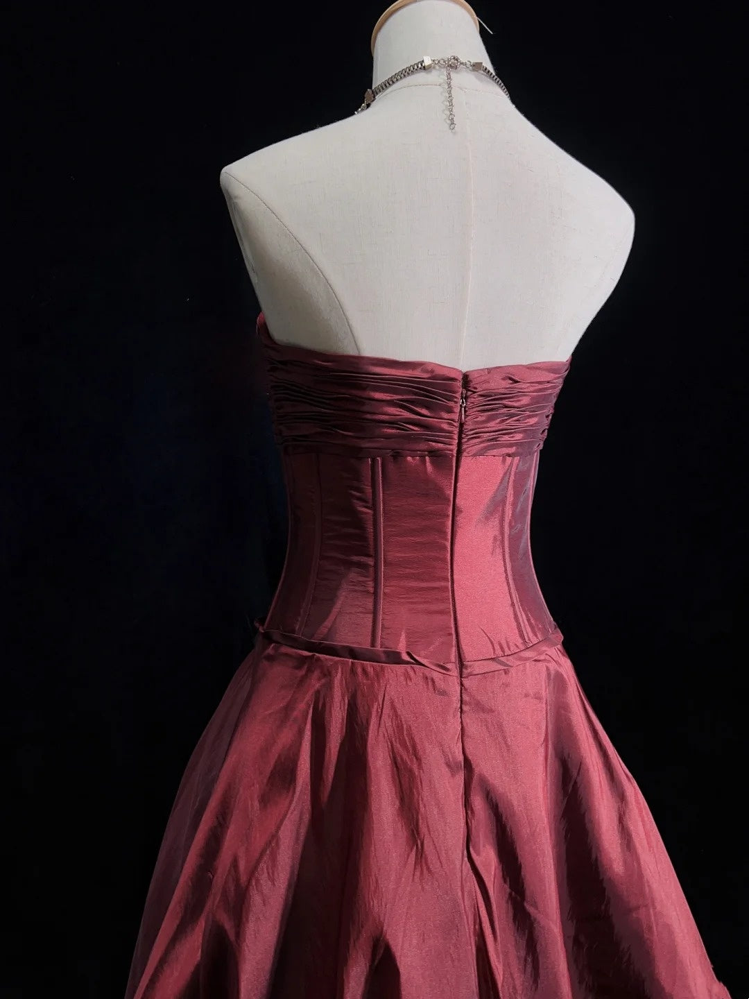 Vintage Ball Gown Strapless Burgundy Taffeta Y2K 2000s Party Senior Homecoming Dresses N3199