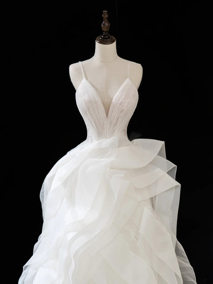 Elegant Wedding Dresses Ball Gown Spaghetti Strap White Sleeveless Pleated Brides Dress Fitted Bridal Gowns N230