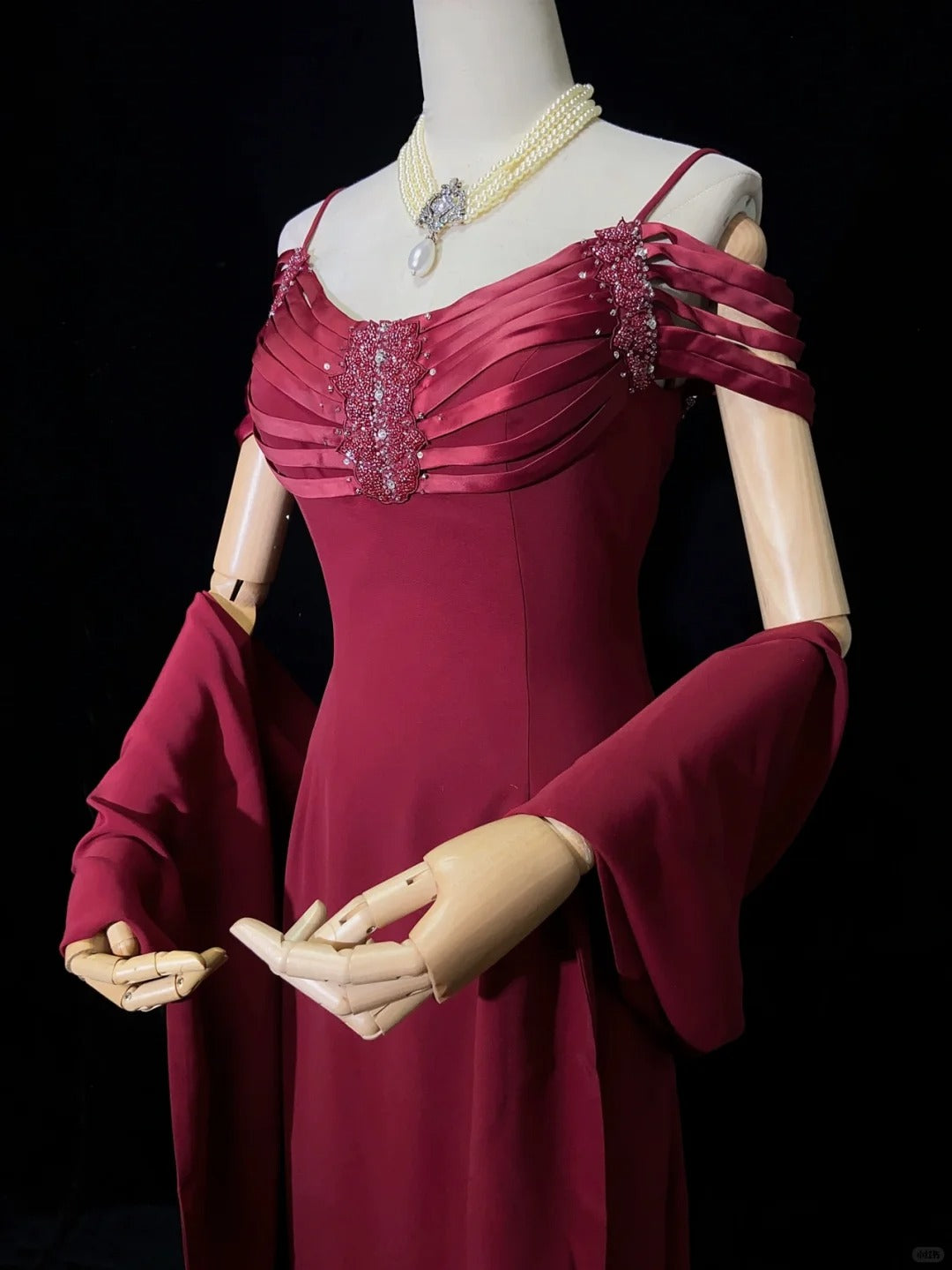 Timeless Prom Dresses A line Spaghetti Strap Burgundy Chiffon With Cape Beading Long Evening Outfits N3203