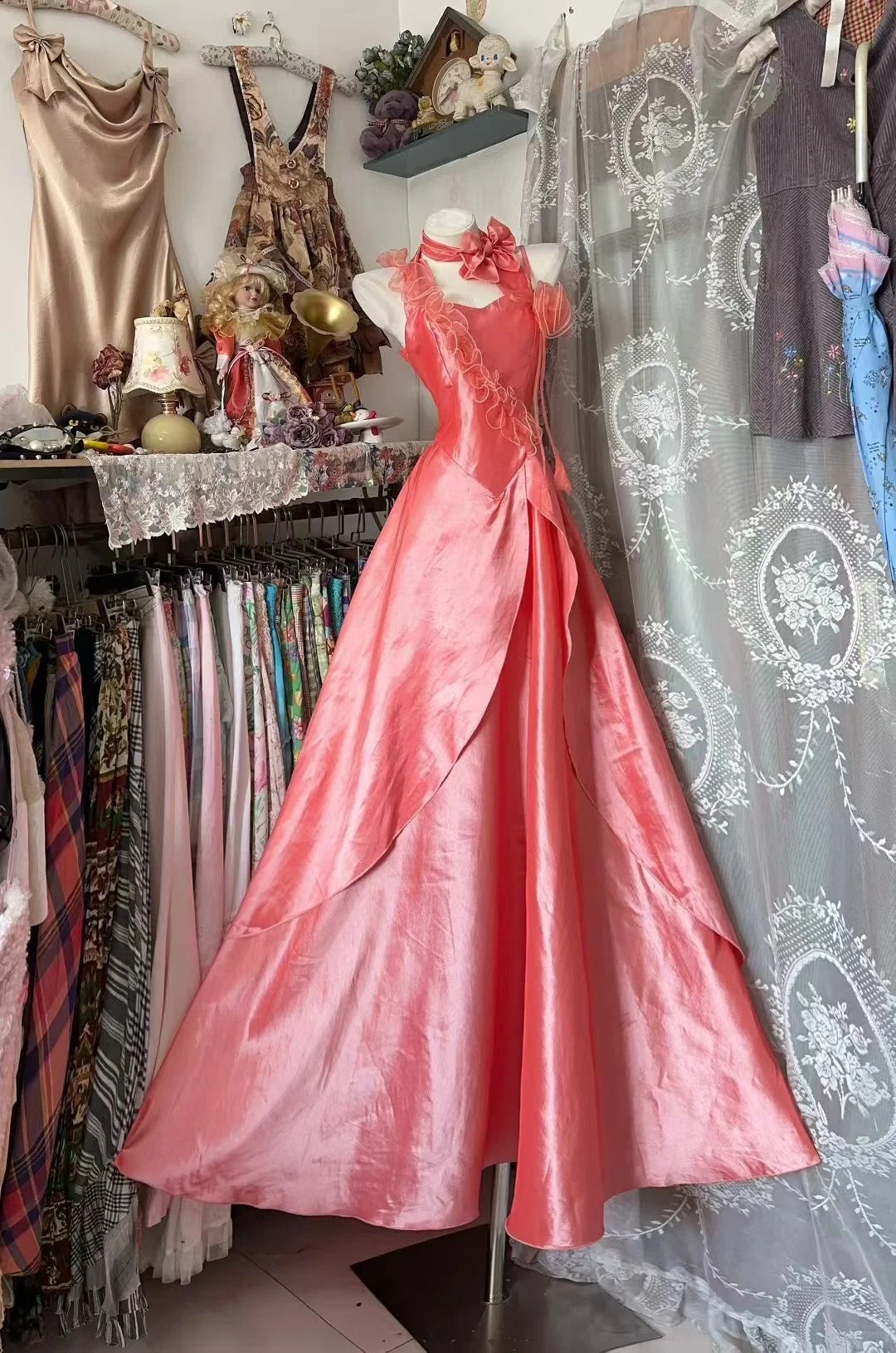 Vintage Prom Dresses Aesthetic Ball Gown Halter Pink Long Inspo Formal Party Gowns N1959