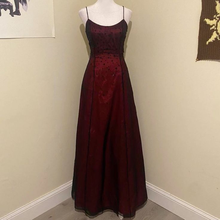 Red Prom Dress A Line Spaghetti Straps Black Tulle Floor Length High School Graduation Party Dress RC1022