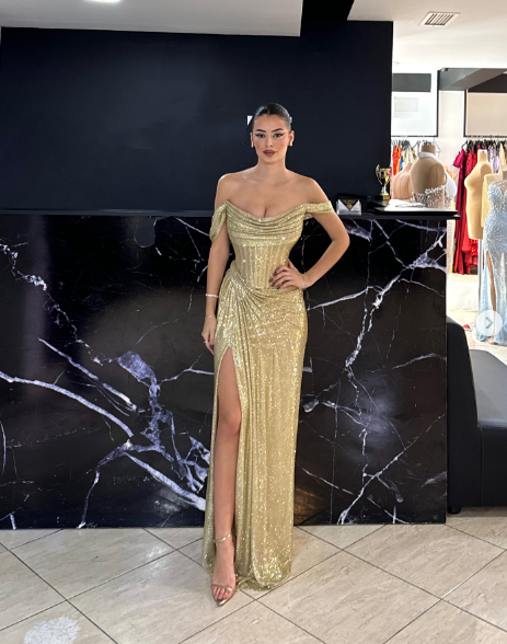 Modest Senior Prom Dresses High Schools Inspiration Mermaid Off The Shoulder Sequin Gold With Slit Semi Formal Grad Long Prom Dress For Teens AB2118