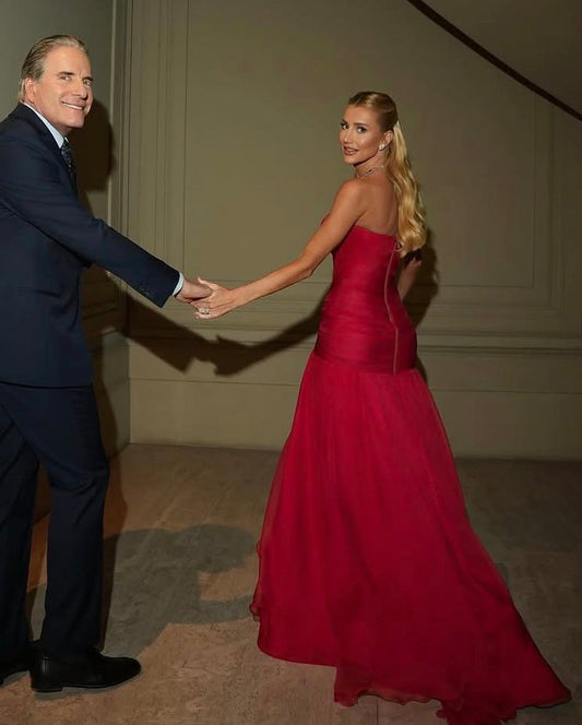 Graceful Mermaid Strapless Red Chiffon Sleeveless Pleated Prom Dress Formal Evening Dress Party Gowns AB423
