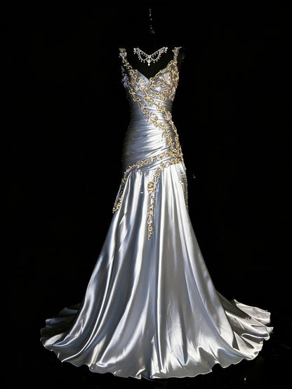 Chic Grape Dresses V-neck A-Line Long Prom Dresses Embroidery Satin Sleeveless Princess Formal Dress N776