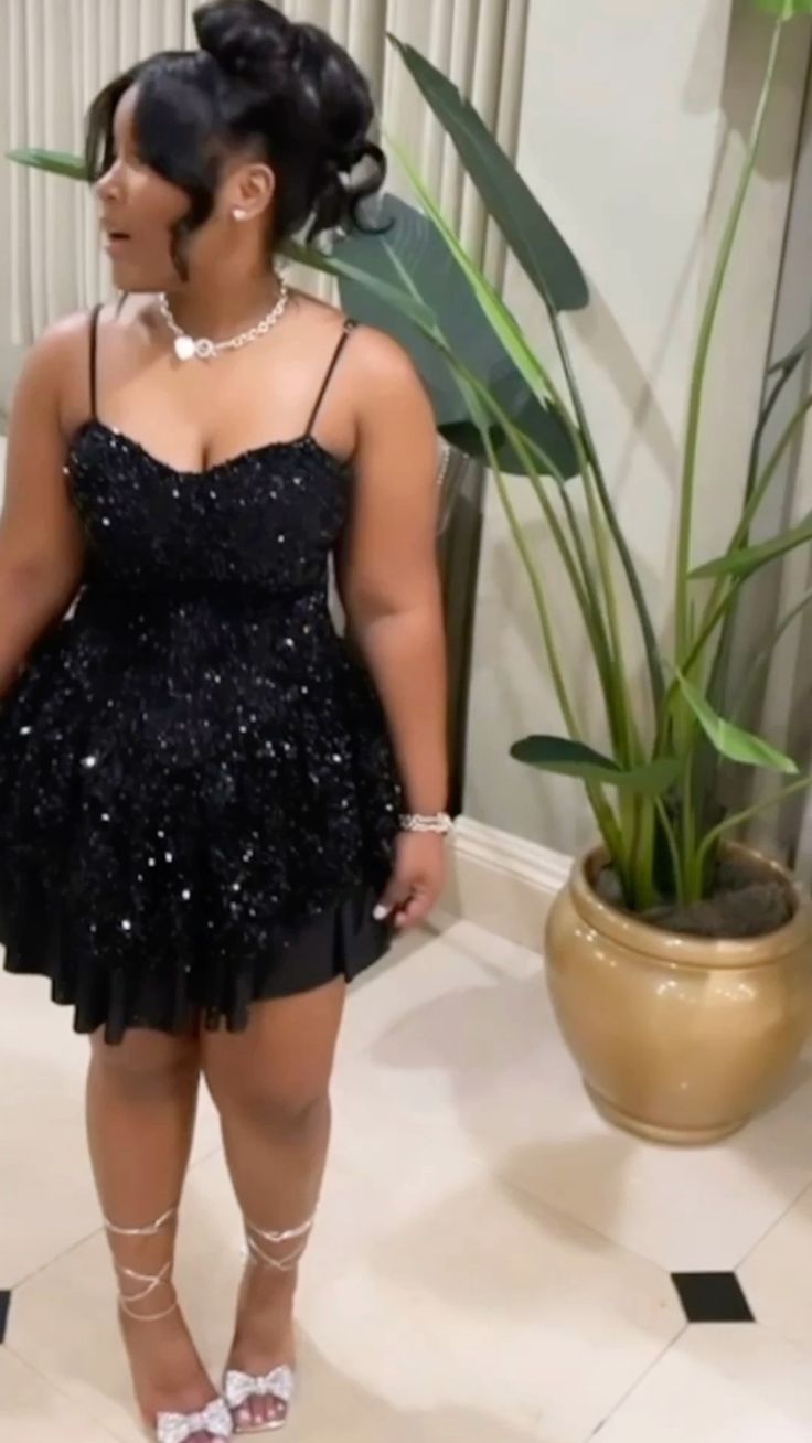 Glittery A Line Spaghetti Strap Little Black Sequined Short Mini Freshman High Shool Grad Hoco Outfit Homecoming Dresses RB4584