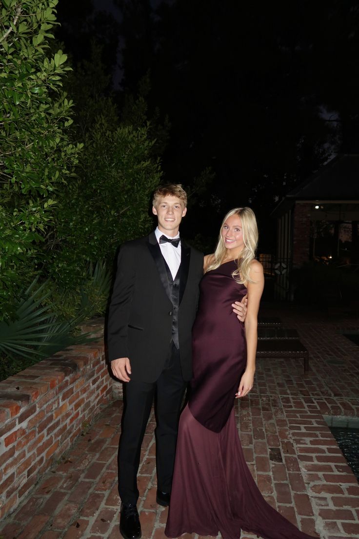 Modest Night Aesthetic Mermaid One Shoulder Satin Grape College Formal Outfit Long Prom Graduation Dresses For Teens N1141