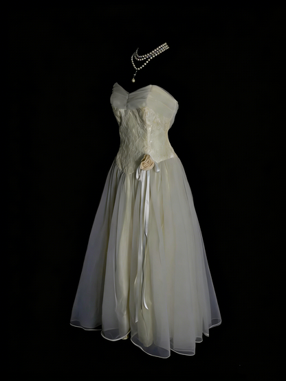 Simple A line Sweetheart Wedding Dresses Tea Length Lace Brides Dress Fitted Bridal Gown N2132