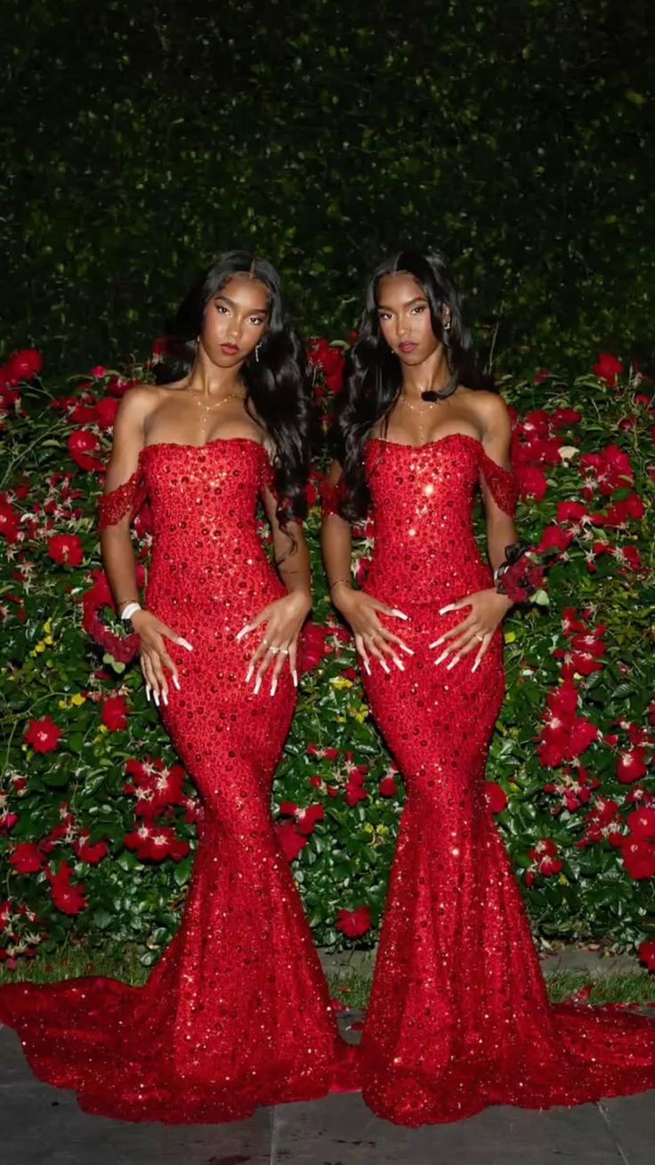 Chic Mermaid Off The Shoulder Red Beaded Sequin Prom Dresses Long Party Dress Prom Gowns DH2934