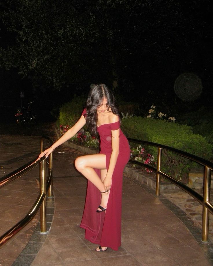 Sexy Mermaid Off The Shoulder Sweep Train Red Prom Dresses With Pleated Formal Dresses Party Dress AB672