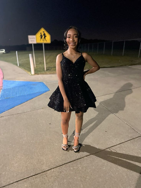 Glittery Ball Gown Spaghetti Strap Little Black Dress Short Mini Fitted High Shool Grad Hoco Outfit Homecoming Dresses RB4603