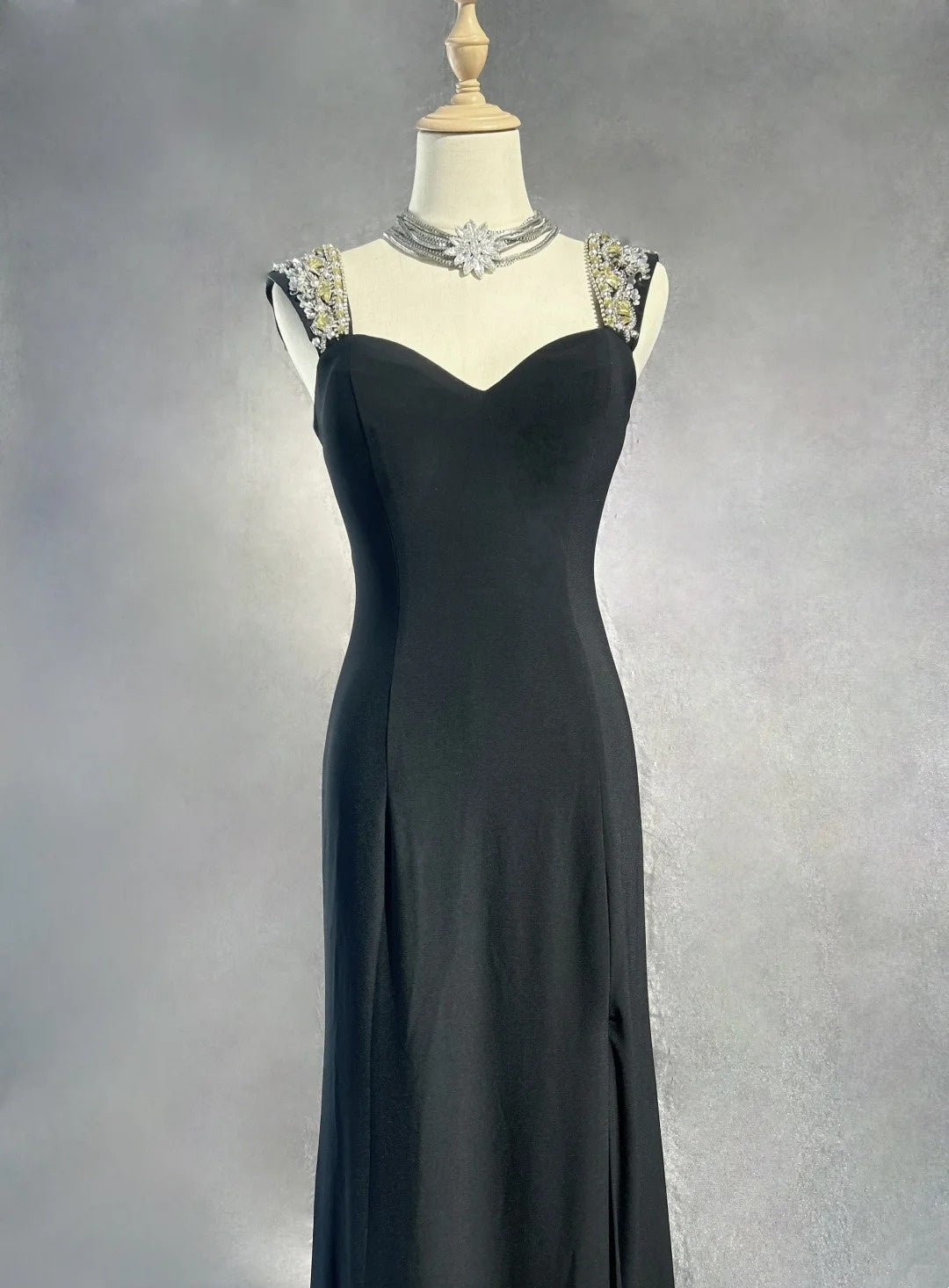 Vintage Prom Dresses A Line Sweetheart Black Chiffon With Split 70s Beads Formal Gown N2567