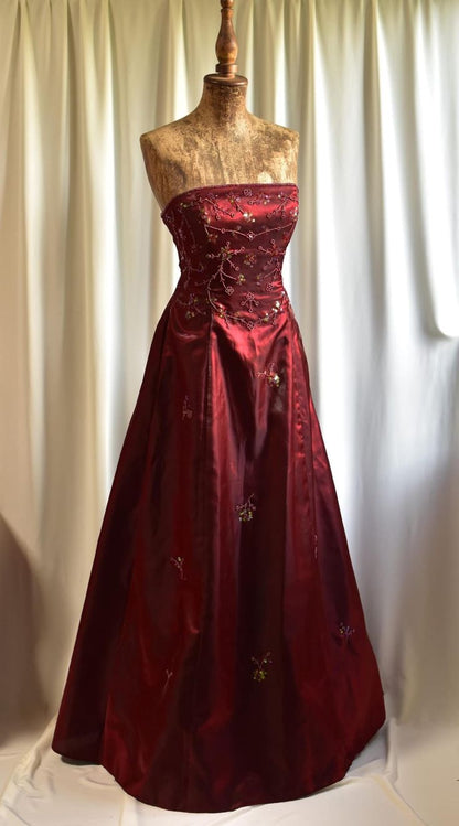 Vintage A line Strapless Burgundy Satin For Women Party Dresses Formal Prom Dress Inspo 22th Birthday Gown AB1370