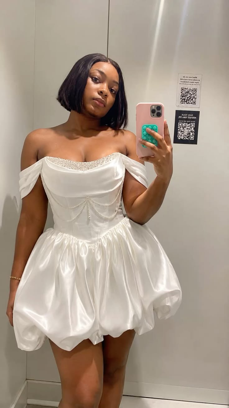 Modest Homecoming Dresses Outfit inspo Ball Gown Off The Shoulder White Satin 16th Birthday Cocktail Ideas Outfits RB8193