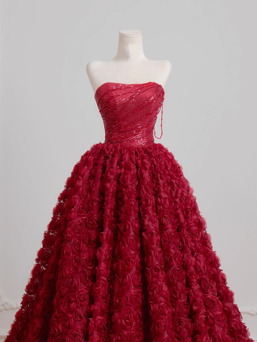 Timeless Ball Gown Strapless Burgundy Floral Tulle Long Prom Dresses Inspiration Party Gowns N402