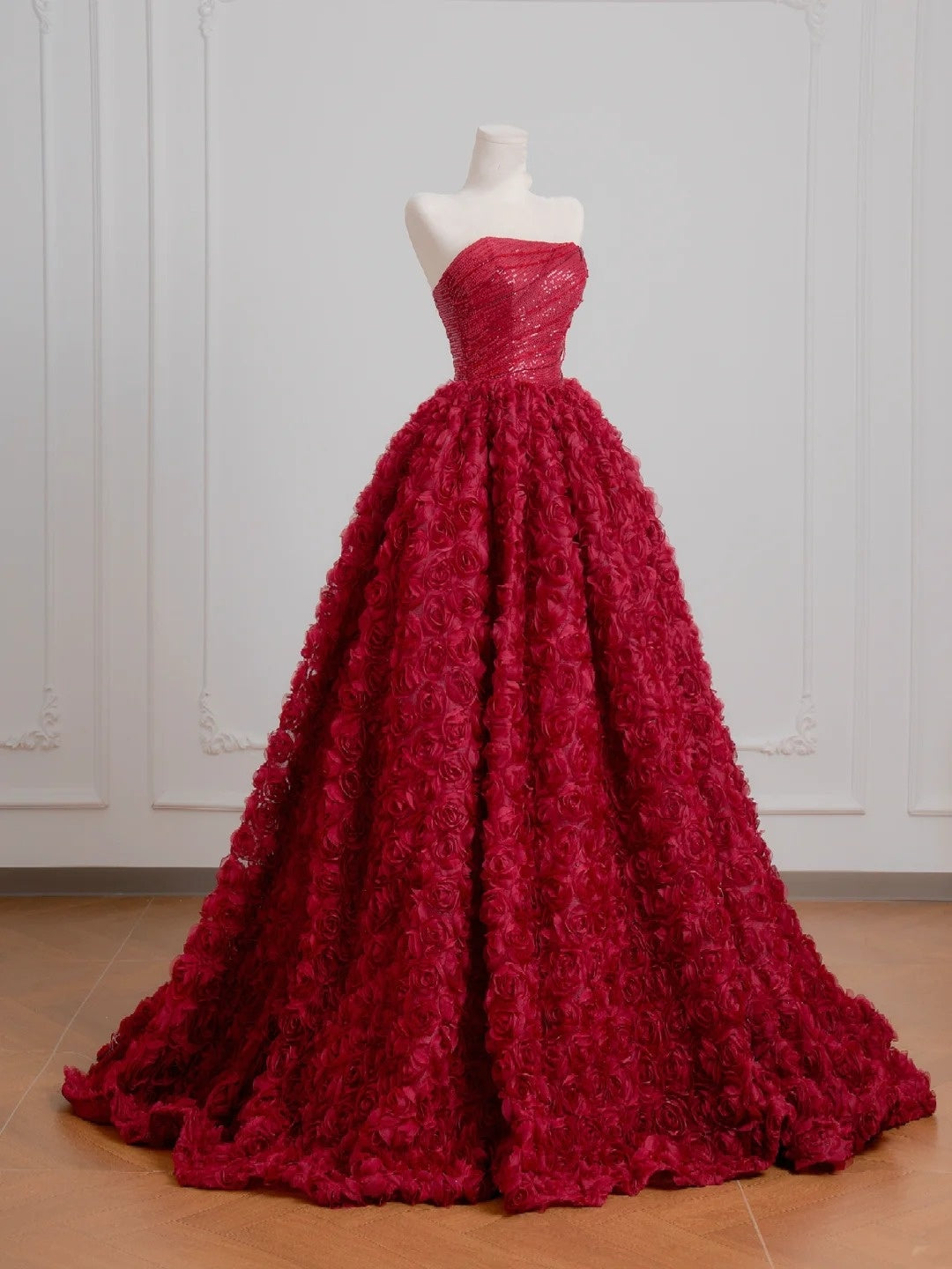 Timeless Ball Gown Strapless Burgundy Floral Tulle Long Prom Dresses Inspiration Party Gowns N402
