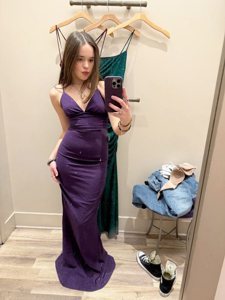 Modest Mermaid Spaghetti Straps Grape Sequin Sleeveless Long Prom Dresses Party Dress 21st Birthday Outfits Graduation Dress RB029