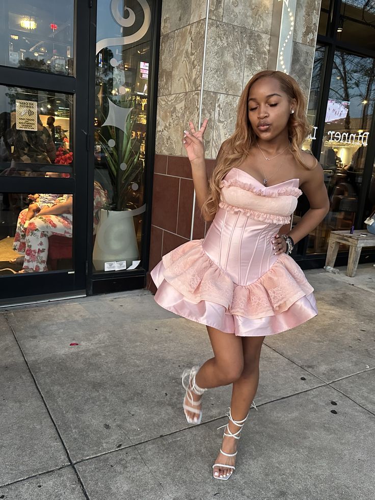 Cute Ball Gown Sweetheart Lace Pink Short Mini Fitted High Shool Grad Hoco Outfit Homecoming Dresses RB4637