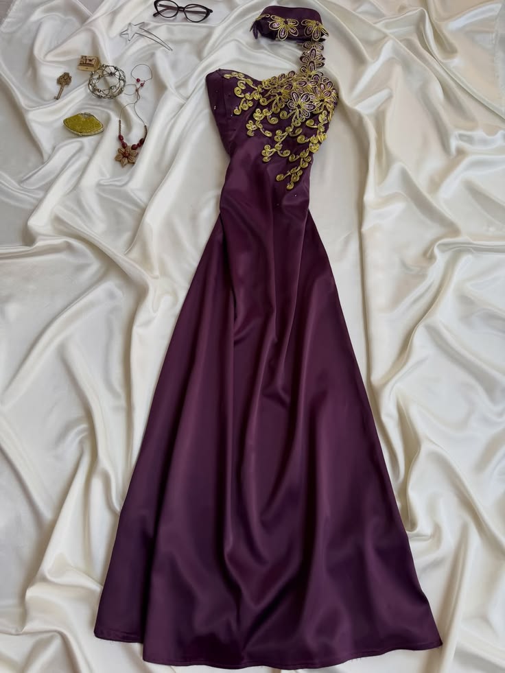Grape Prom Dress Sexy A line One Shoulder With Gold Lace Long Party Evening Formal Gown RC1184