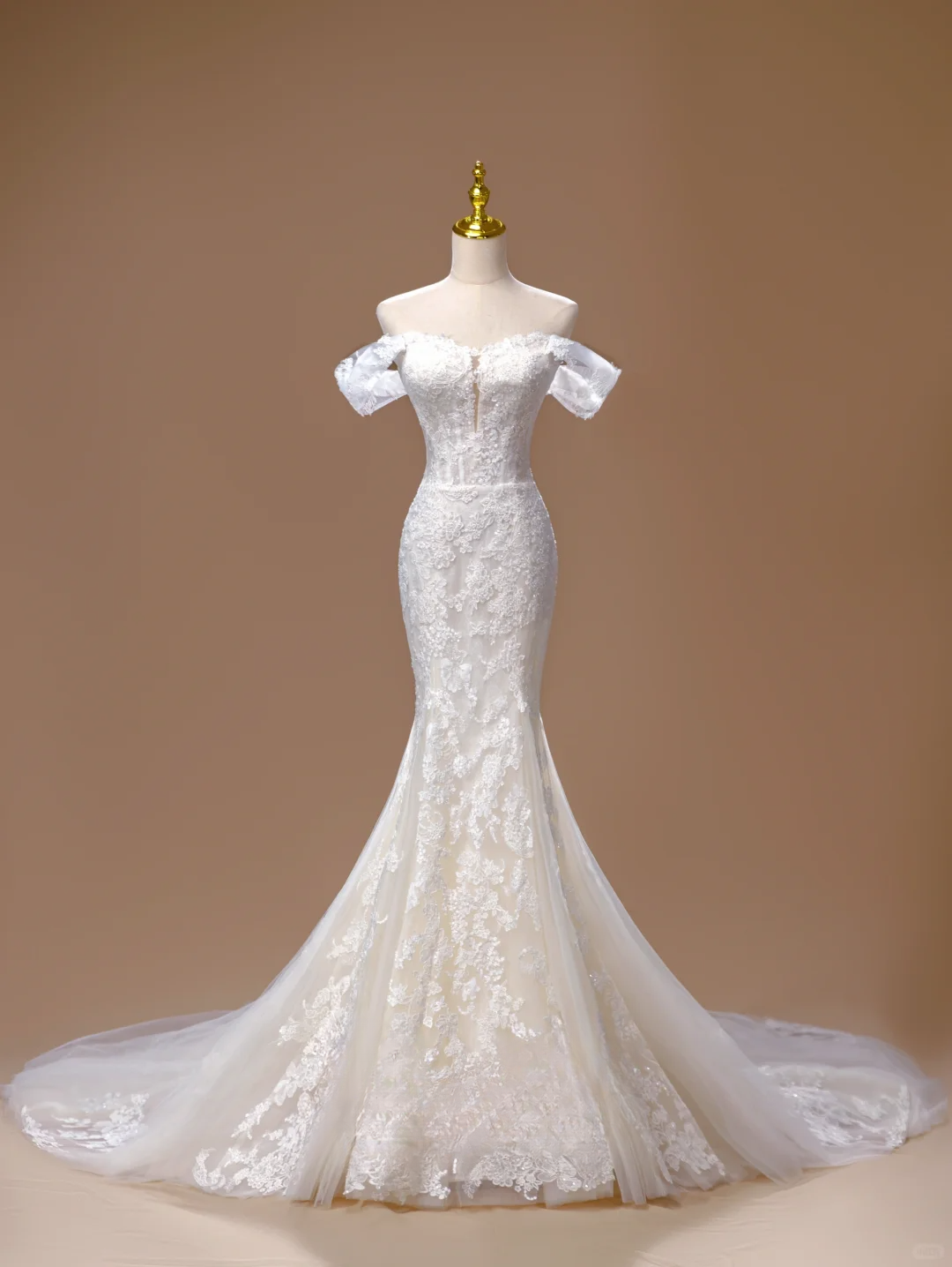 Dreamy Mermaid Off The Shoulder Lace Appliques Long Wedding Dress Beautiful Formal Short Sleeves Wedding Dresses DH2817