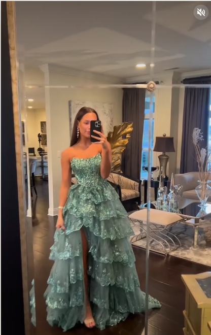 Modest Ball Gown Strapless Light Green Lace Sleeveless Classy Prom Dresses Inspiration Party Dress Princess Graduation Dress B648