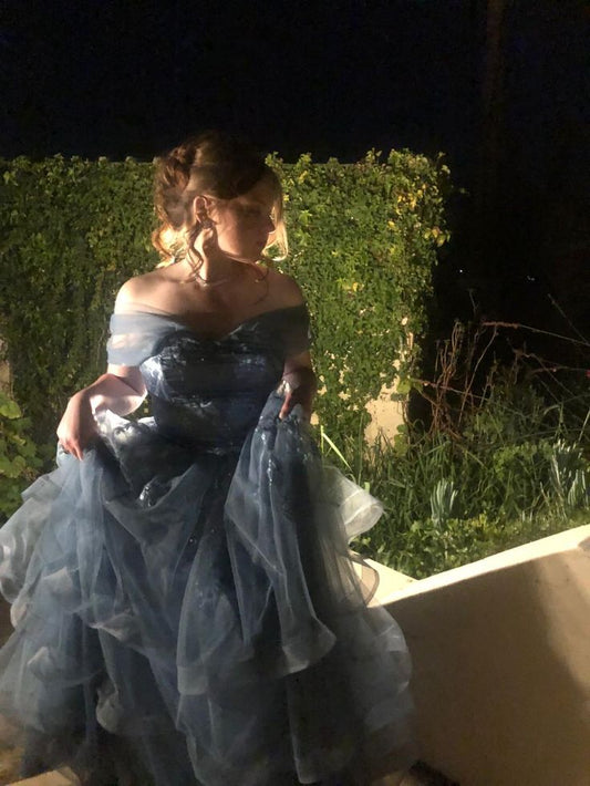 Unique Ball Gown Off The Shoulder Gray Tulle With Lace Prom Dresses Formal Gown Inspo Evening Outfits AB1408