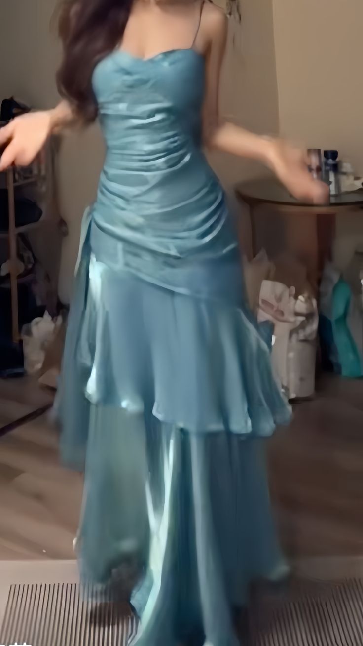 Shiny Royal Blue Spaghetti Straps Dance Party Dress Girls Graduation Prom Dresses N829