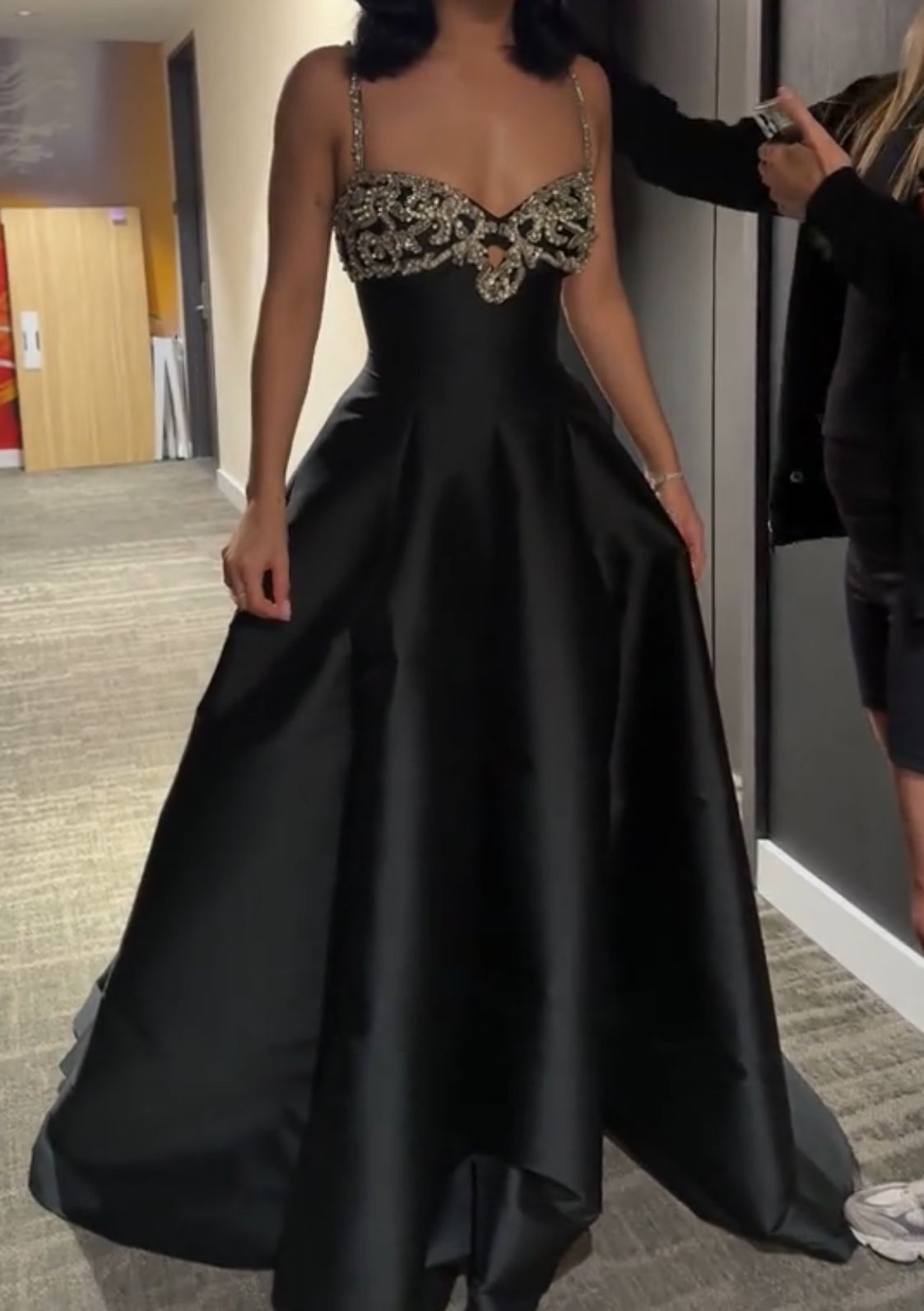 Classy A line Spaghetti Strap Beaded Prom Dress Aesthetic For Teens Formal Dress Party Outfits Prom Gowns AB1058