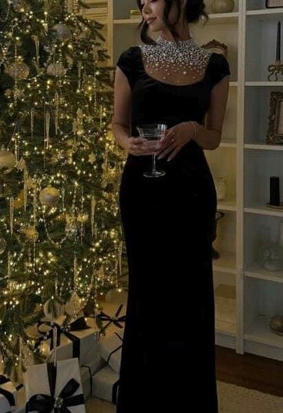 Black Velvet Evening Dress With Pearl Embellishments Party Dress Birthday Prom Dress AB1634