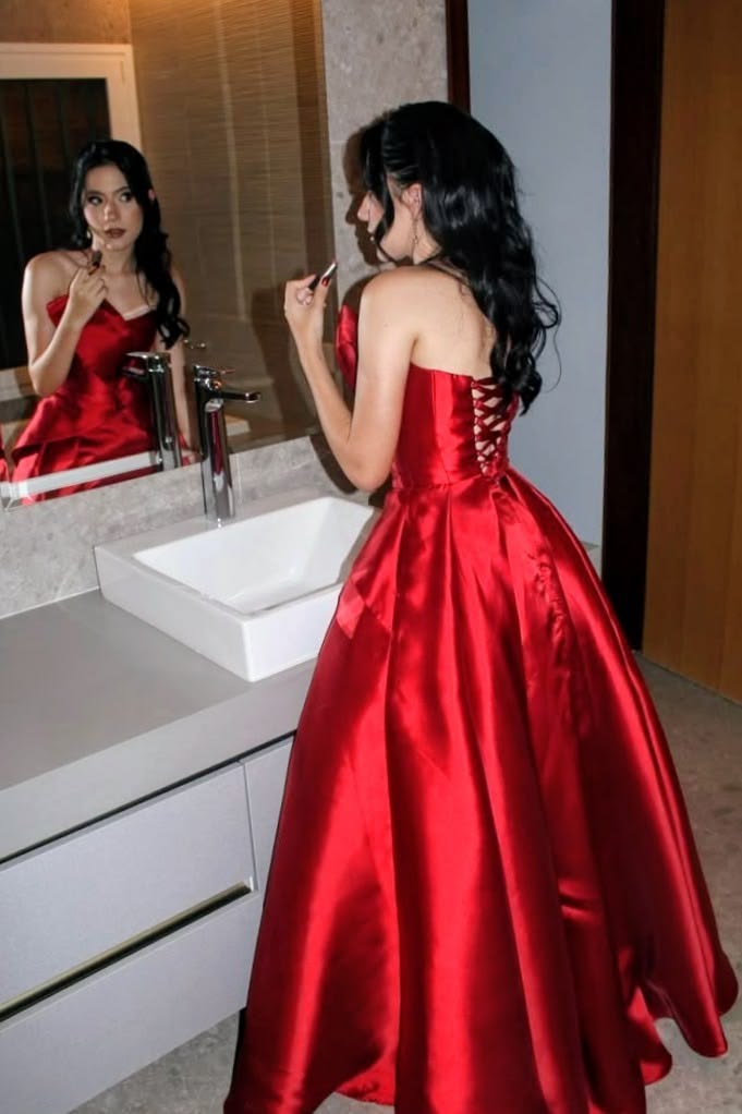 Wine Red Ball Gown Sweethart Burgundy Grad Formal Gown Long Graduation Outfits RB9528