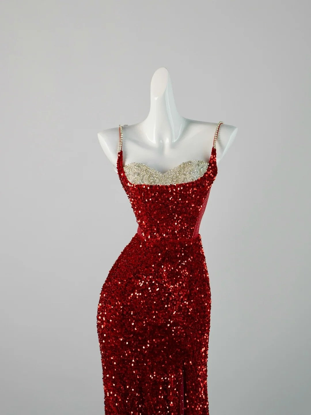 Chic Mermaid Spaghetti Strap Red Sequins Long Party Dresses Prom Dresses Impress Formal Party Dress N940