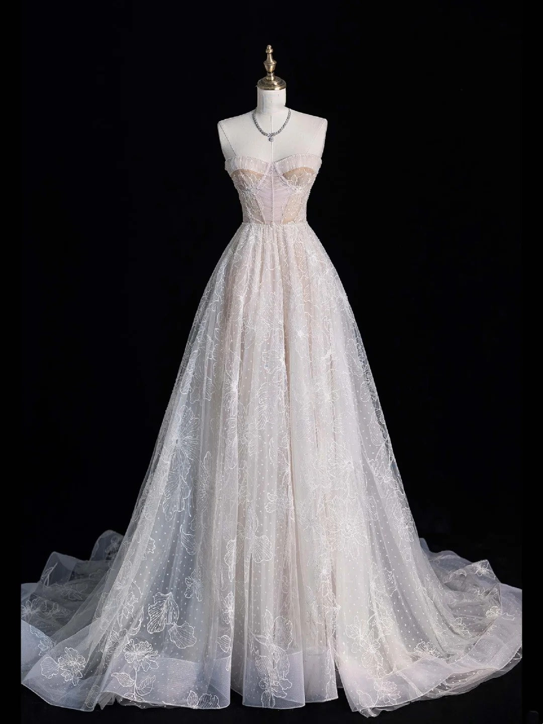 Timeless A line Sweetheart Lace White Long Wedding Dress Fairytale Boho Bridal Dresses N551