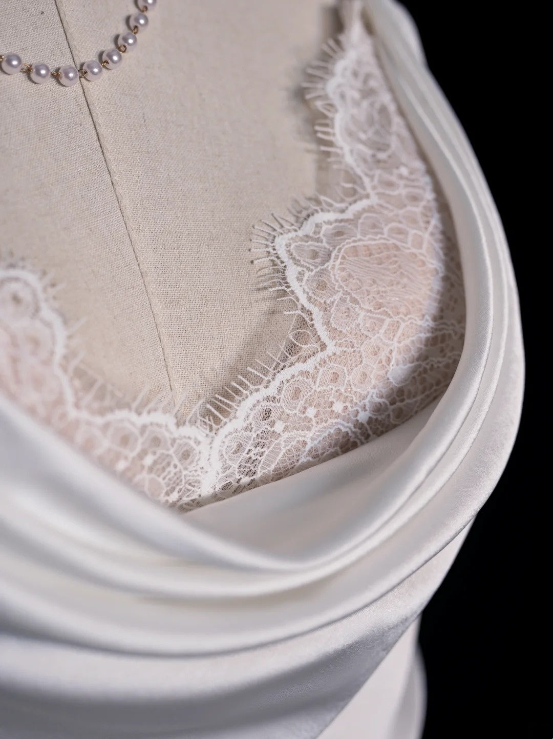 Timeless Mermaid Cowl Neck Lace White Long Wedding Dress Fairytale Boho Beach Summer Bridal Dresses N552