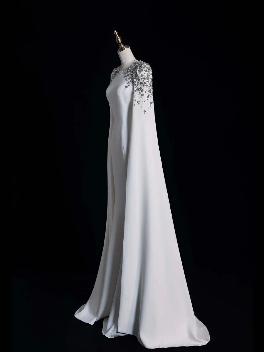 Timeless Mermaid Scoop Neckline Satin With Long Sleeves White Wedding Dress Fairytale Boho Beach Summer Bridal Dresses N555