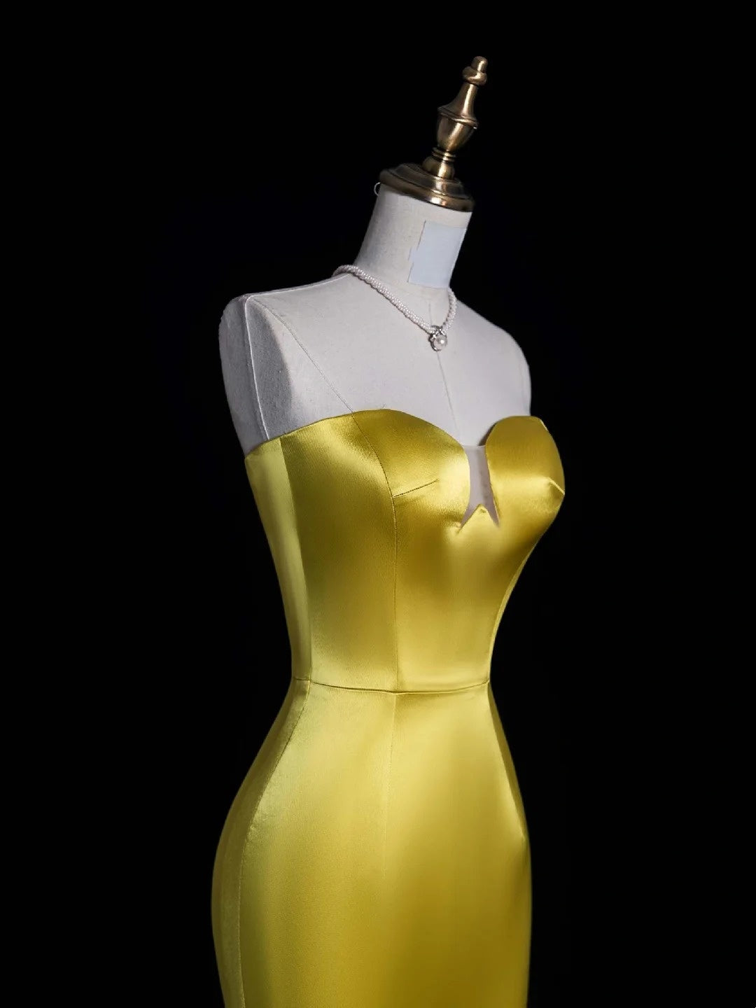 Unique Mermaid Sweetheart Gold With Feathers Satin Long Prom Dresses Evening Outfits Formal Dress N1052