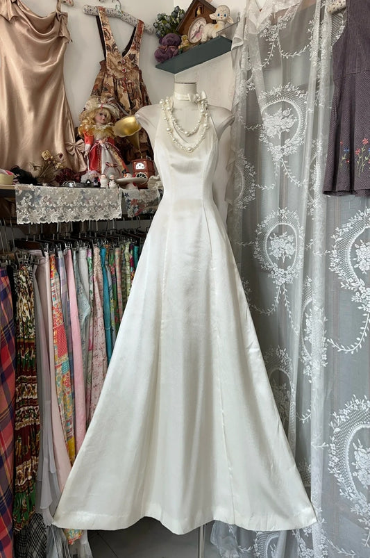 Elegant A line Halter White Satin Long Prom Dresses For Teens Evening Outfits Formal Dress N1057