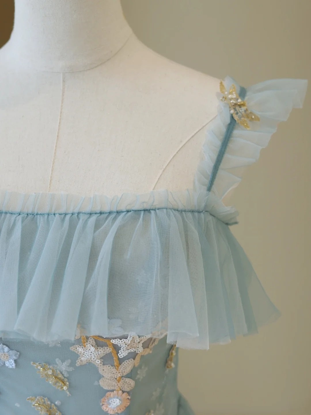 Cute Ball Gown Spaghetti Straps Light Sky Blue Tulle Long Prom Dresses Impress 19th Birthday Outfits Prom Gown AB865
