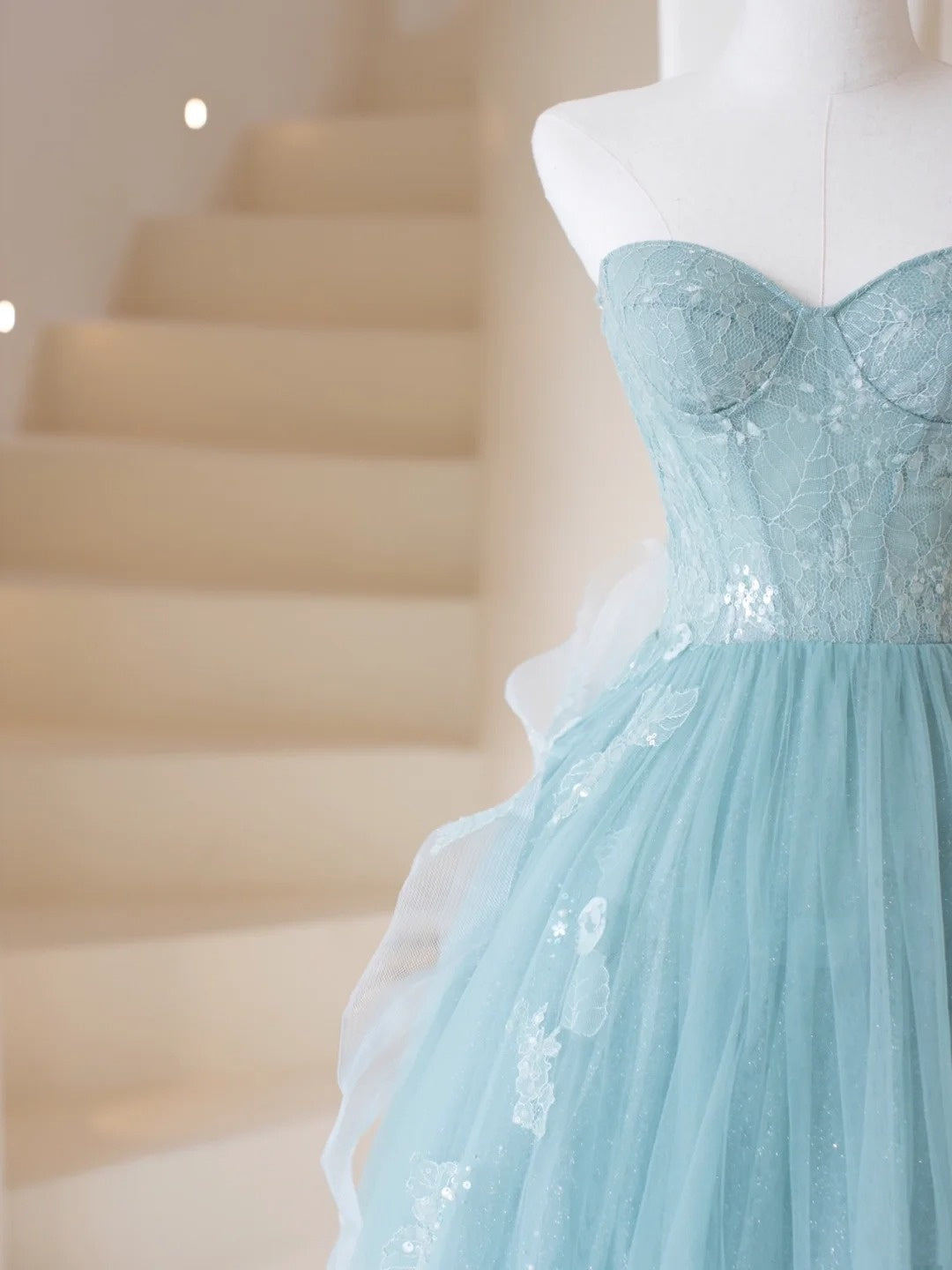 Cute Ball Gown Strapless Light Sky Blue Tulle Long Prom Dresses Impress 19th Birthday Outfits Prom Gown N203